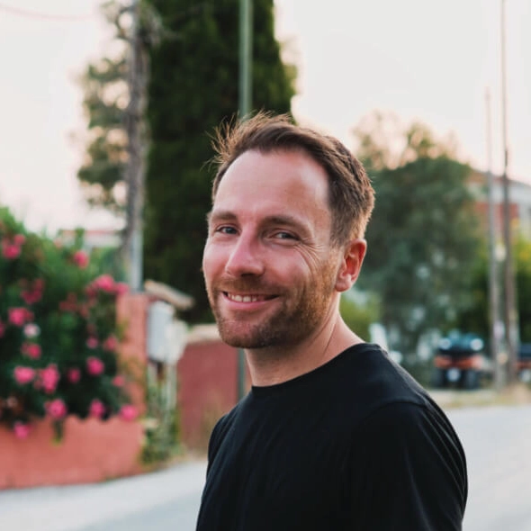 Florian Herzog - Co-Founder & Digital Strategist